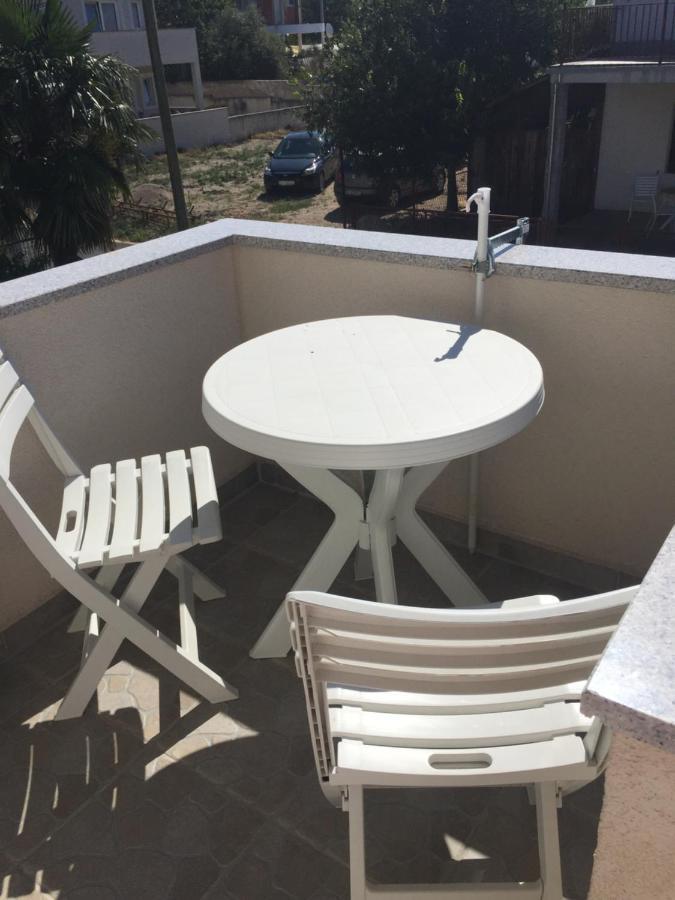 Apartmani Majstorovic Vodice Oda fotoğraf
